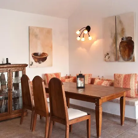 Yuca 13 Villa