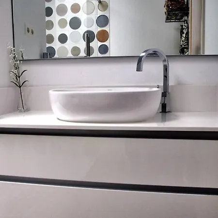 Design Vivienda V El Burgao By The Sea Apartament *