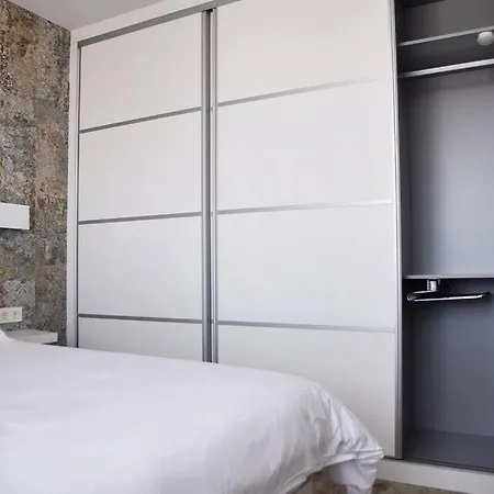 Apartament Design Vivienda V El Burgao By The Sea *