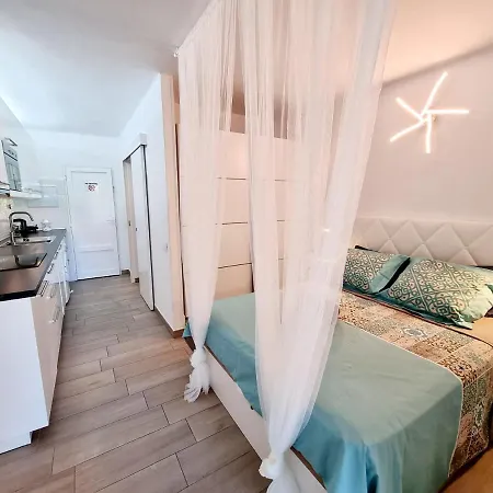 Norma 8 Playa Roca Apartment