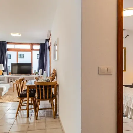 Manrique's Holidays Apartamento *