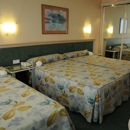 Beatriz Costa & Spa Costa Teguise
