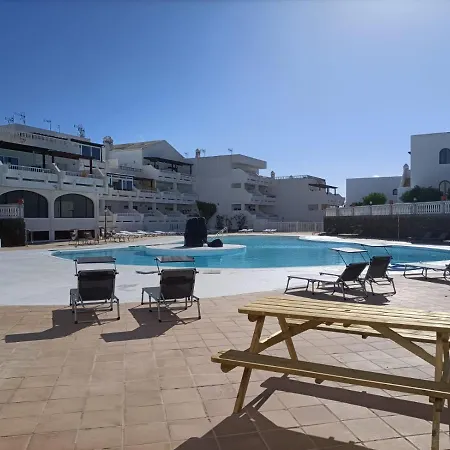Apartment Con Piscina Y Vistas -le Petit Paradis