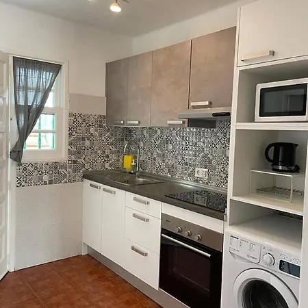 Apartamento Reby Bastian Costa Teguise
