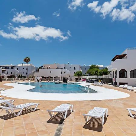 Casa Ayram - Private Terrace - Pool - 10 Min Walk Apartamento Costa Teguise