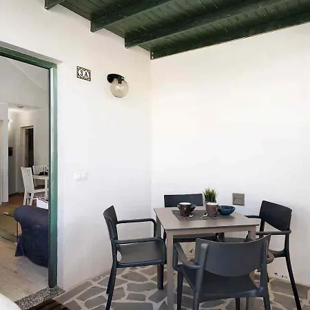 La Roca Apartment *