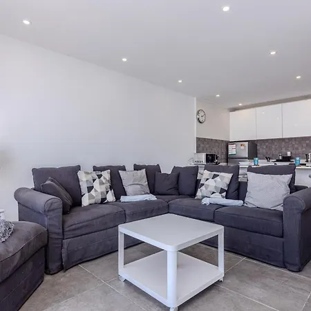 Sea Breeze Two Bedroom * Costa Teguise
