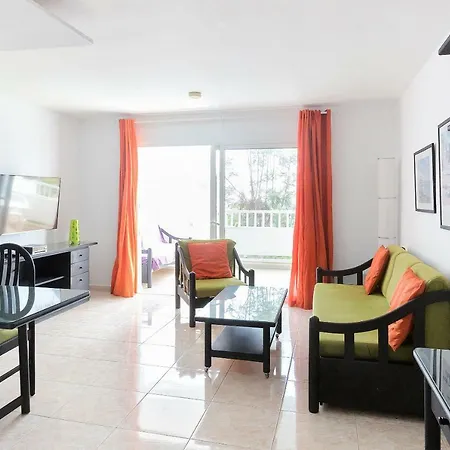 Apartment Daruma Costa Teguise