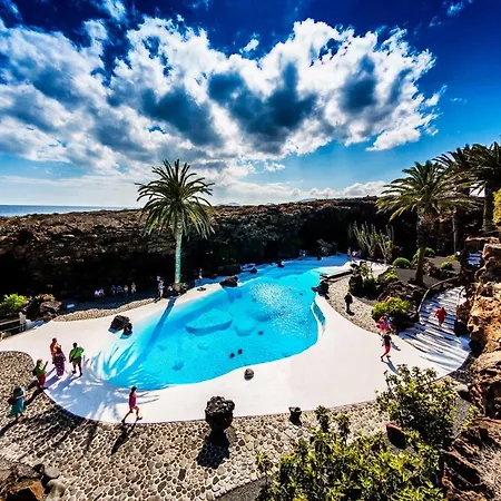 Buby Costa Teguise