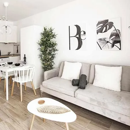 Apartment Holyhome Premium 101