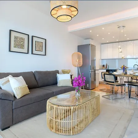 Sol Eterno - Luxury Aparmtent With Direct Oceanview And Extra Services