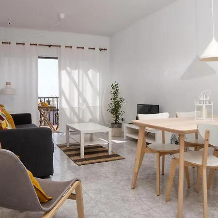 Casa Atlantida-quiet House With Balcony And Fast Wifi Сasa de vacaciones *