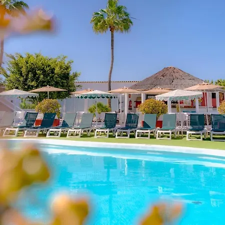 Nazaret Sol Costa Teguise