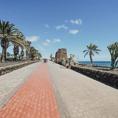 Lanzarote Apartments, Casa Ona Apartment *