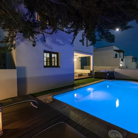 Valentina Private Pool Garden *