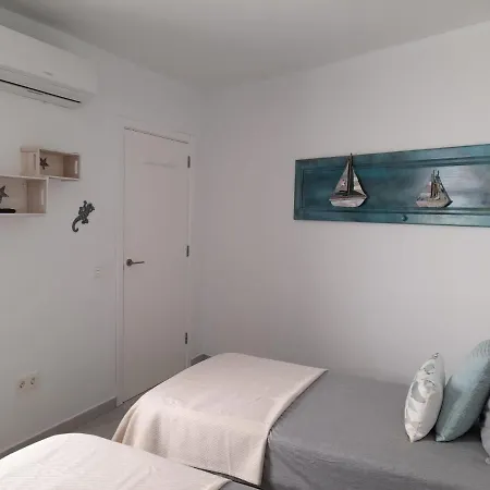 Apartment La Palmera - 2 Bedroom - Playa Roca Sea Front Access - Pool View - Free Ac - Wifi
