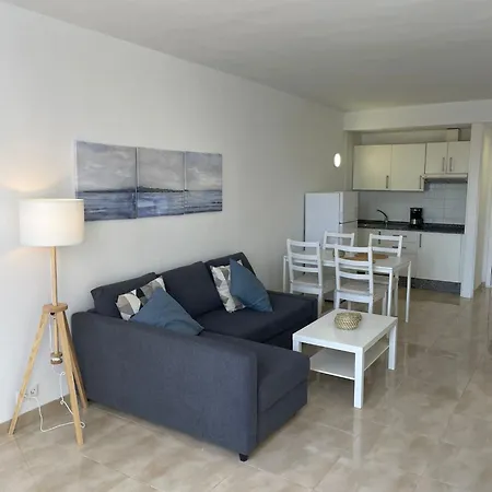 Apartment Apartamento La Marea Costa Teguise