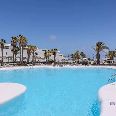 Apartment Sea Breeze Two Bedroom Costa Teguise