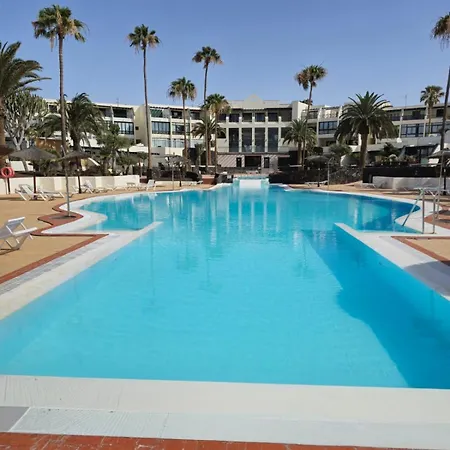 Apartment La Palmera - 2 Bedroom - Playa Roca Sea Front Access - Pool View - Free Ac - Wifi