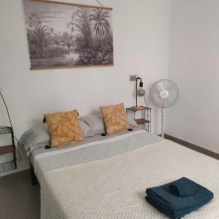 Apartamento Ailana Frente Al Mar Y Con Piscina Costa Teguise