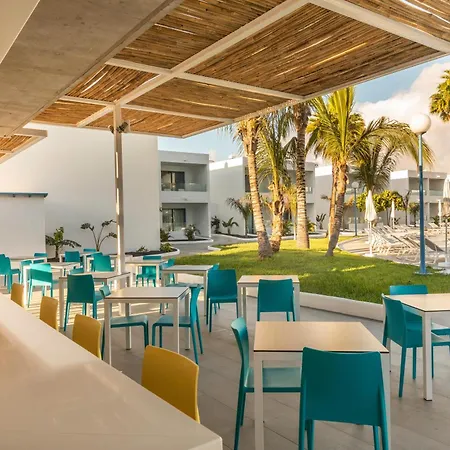 Oasis Lanz Beach Mate Hotel