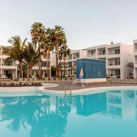 Hotel Oasis Lanz Beach Mate 4*