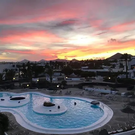 Little Gem Apartment, Molinos Apartment