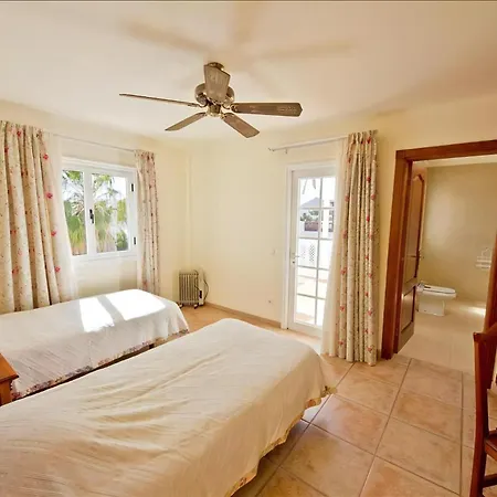 Villa Great Luz De La Fragata 4 Bedrooms Private Pool Location *