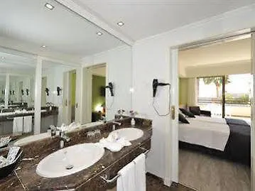 Hotel Oasis De Lanzarote 4*