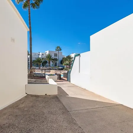 Casa Atlantis Playa Roca Apartment