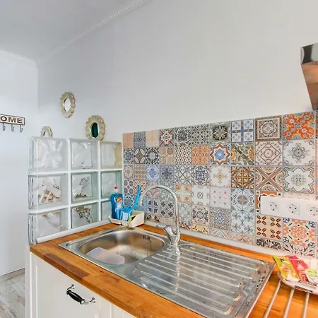 Playa Roca Apartment *