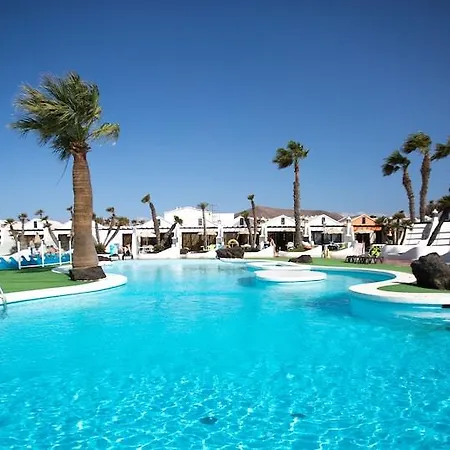 Hotel Sands Active