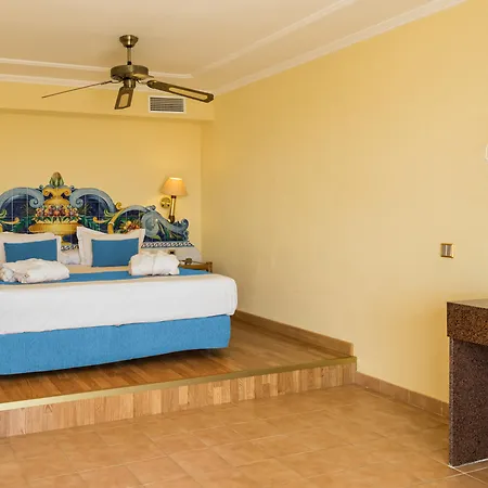Blue Sea Costa Bastian Hotel 4*