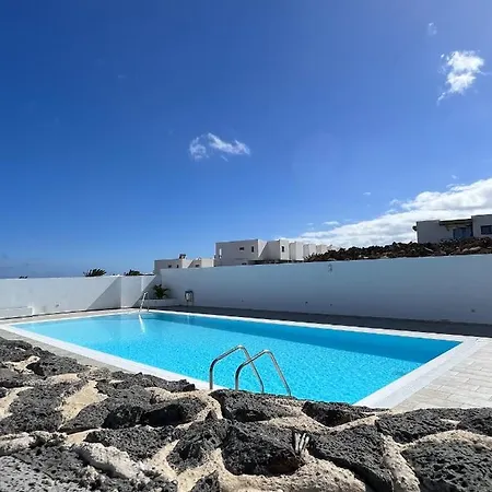 Casahost Dolce Villa Costa Teguise