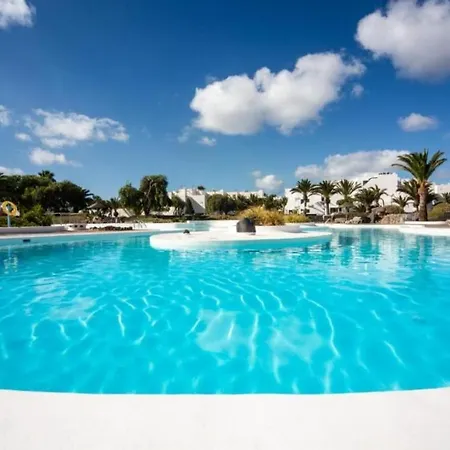 Little Gem Apartment, Molinos Apartment
