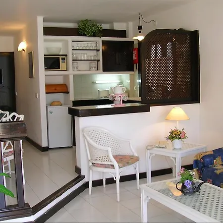 Hotel Club Timanfaya 5*