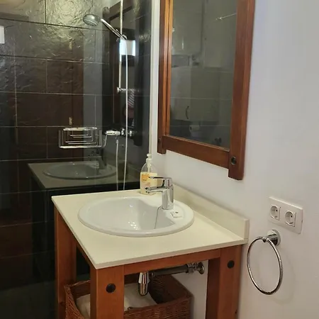 Little Gem Apartment, Molinos Apartment